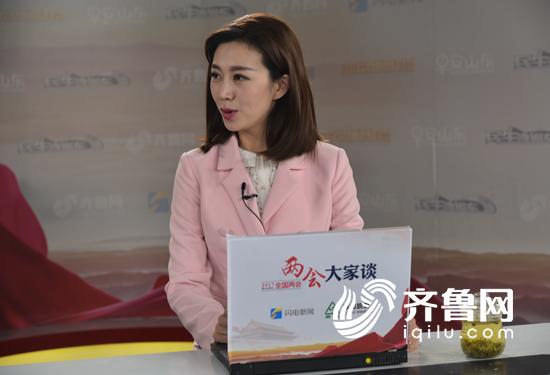 两会大家谈77袁仲雪橡胶轮胎实现国际产能合作势在必行