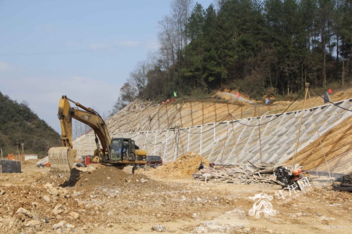 武隆旅游打响白马山战役 5年建成2个5A景区