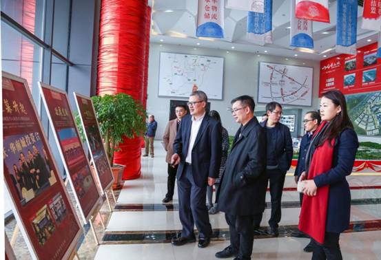 广西南宁市商务局一行考察重庆华南城