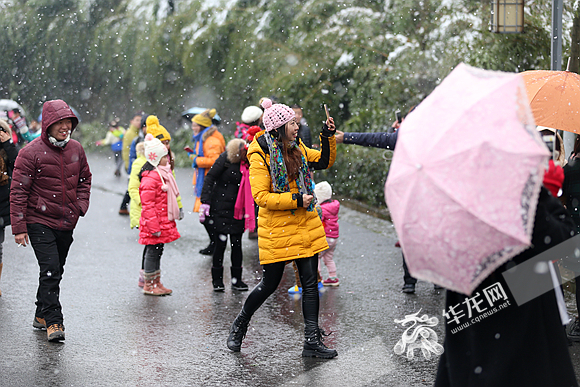 最强降雪、最多暴雨、最高气温 2016年重庆经历"最强天气"