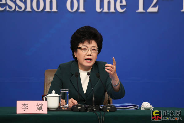 国家卫计委主任李斌就卫生计生改革发展问题