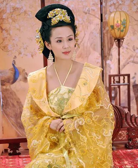 笑果不一般!听史上笑点最低的女评委魔音不止