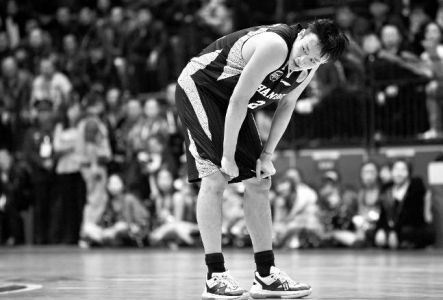 CBA球队千万年薪“挖小