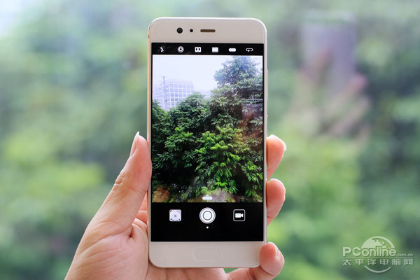 华为哪款手机好?64G版Mate 10苏宁易购3899