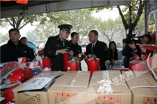 荣昌消防突击检查消防产品销售点