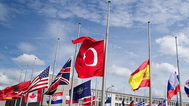 北约军费占gdp多少_希腊军费开支占GDP的3 北约国家中仅次于美国(2)