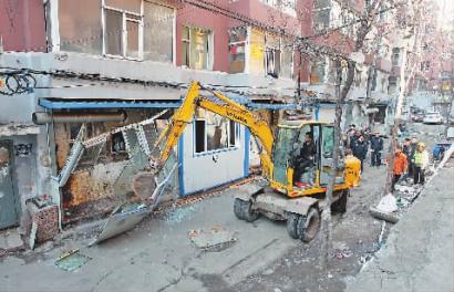 违章建筑_违章建筑 违法收入(2)