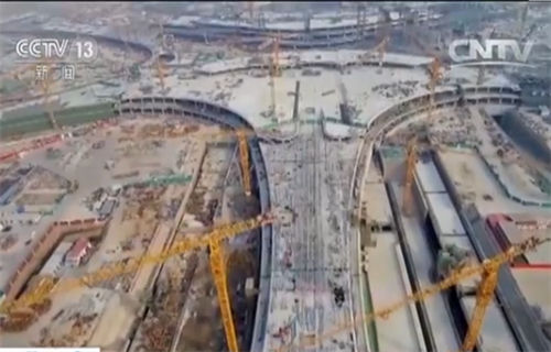 北京新机场航站楼主体结构封顶