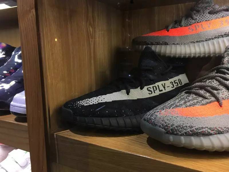 杭州女模特把鞋拿店里洗,结果被偷!干洗店老板