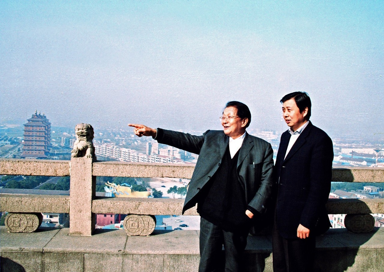 吴协恩:华西村的改革 先拿我自己开刀|华西村|华