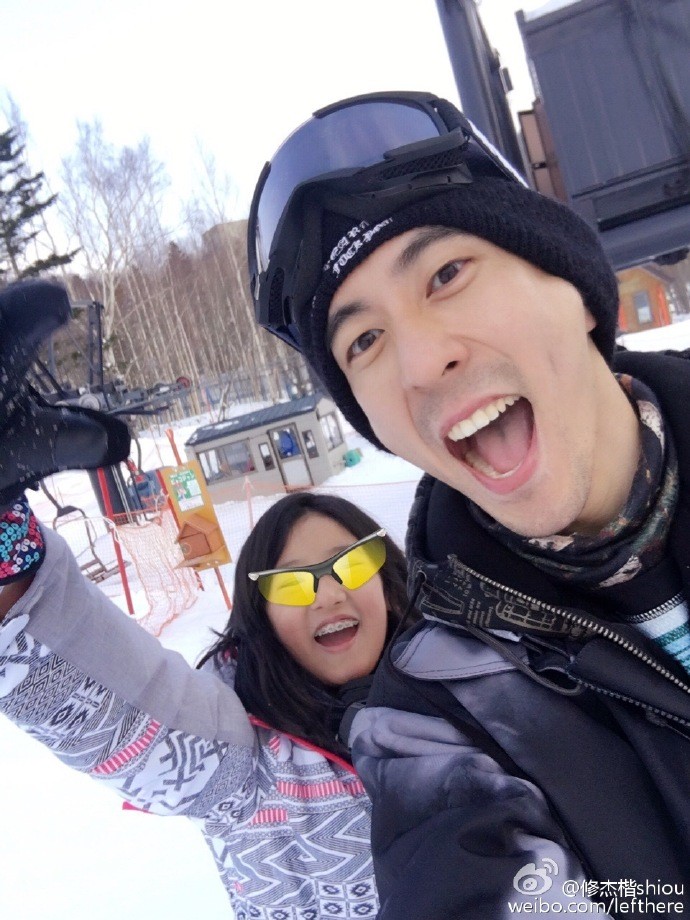 贾静雯生三胎了!听说都在夸修杰楷?我表示不同