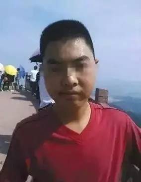 雷文锋生前照片