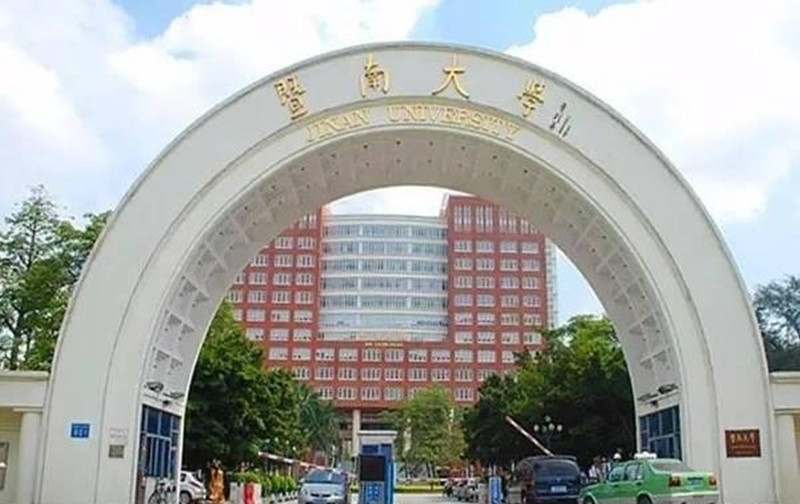 中国最有特色的12所大学校门,湘潭有一所