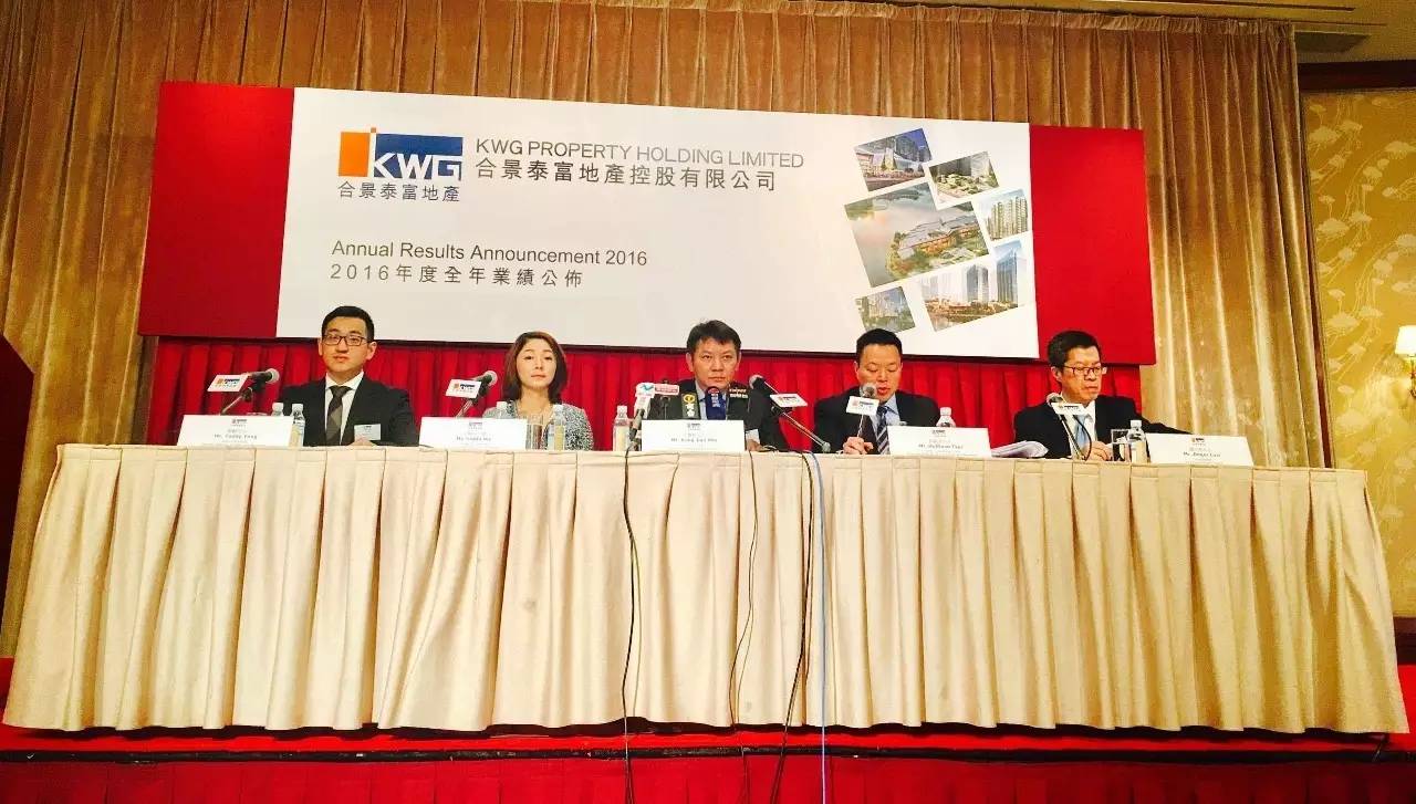 1995年成都市gdp_成都盲人按摩店老板为梦想自费组乐队4年投入30万