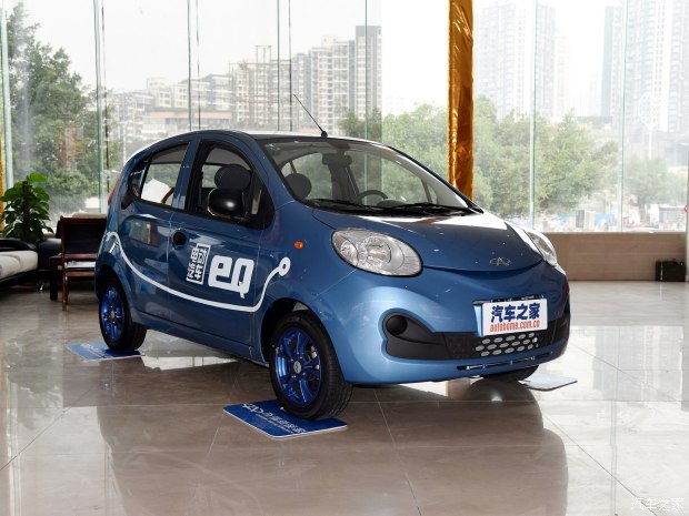 “EQ”撞“eQ” 奇瑞起诉奔驰商标侵权