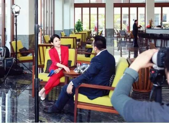 年轻人的创业方向在哪里,博鳌论坛上的张旭豪