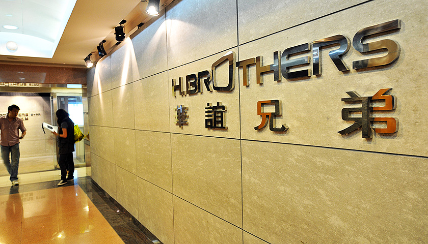 华谊兄弟业绩下滑一季度将亏损 仍未找到出路