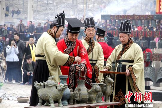 图为运用宋代礼制祭祀伏羲女娲现场。 沙见龙 摄