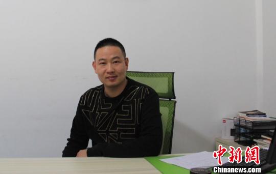 宋光辉 苏忠奖 摄