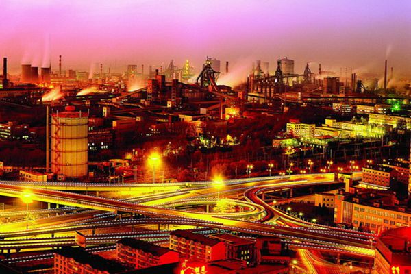 2016钢企业绩冰火两重天:盈利为主流 重庆钢铁