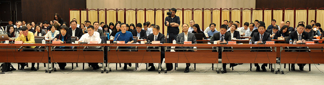 营业收入税收_能纳税说明企业活得好马云、李传福、刘强东等谈税收助力民企...