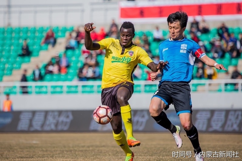 桑格尔遗憾失良机 呼和浩特小草队遭遇新赛季