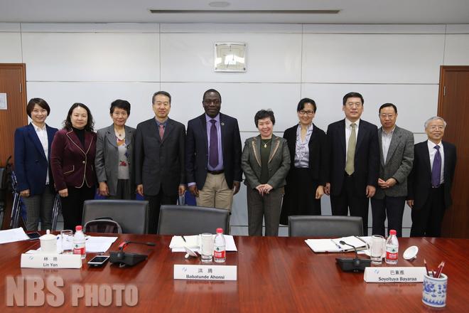 金国人口图_2020年中国出生人口数量、计划生育扶助人数及计划生育投入资金分(2)