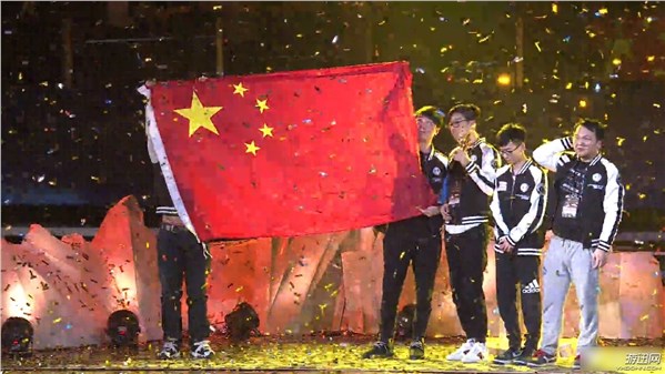 央视报道《DOTA2》亚洲邀请赛IG夺冠 来之不