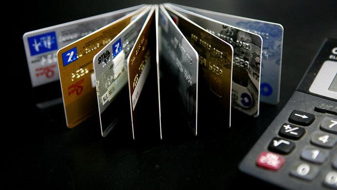 70元欠款生出300元利息,信用卡全额计息凸显