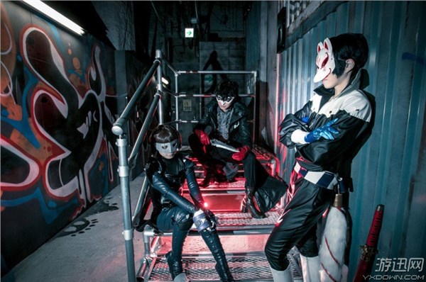 《女神异闻录5》Cos集锦 高卷杏紧身衣大显惹火身材!_八卦趣闻_新浪游戏_新浪网