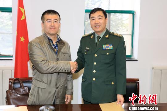 兰州军区善后办聘请律师解决全面停止有偿服务