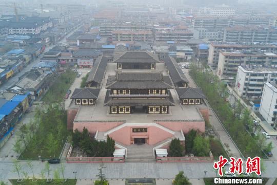 航拍“歌风台”。 泱波 摄