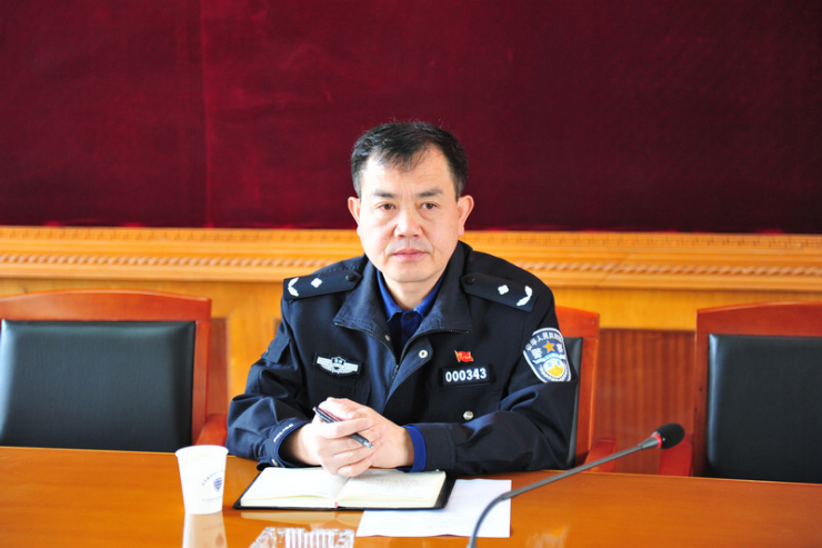 治安总队召开民警大会传达部署2017年领导干