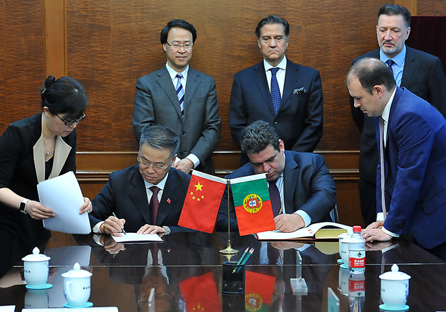 王秦丰签署中葡税务主管当局间协议|税收|安德