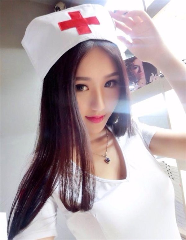 妹子,衣服太暴露是会招狼的哦!爆笑内涵囧图(2