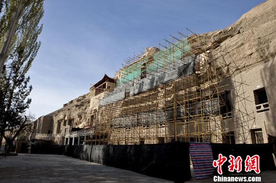 图为莫高窟崖体加固工程。 孙志军 摄