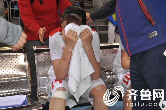 决战津门!山东女篮笑到最后,三分险胜四川拿到