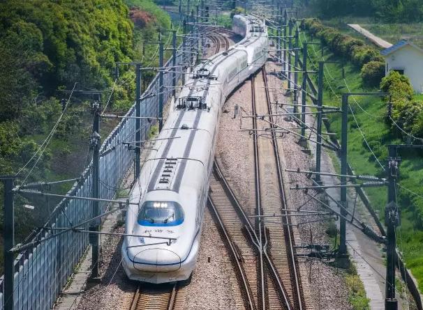 评论丨高铁票自主定价 市场化的价格应带来市