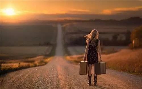 想让自己强大,你就必须放下这10样东西|强大|人