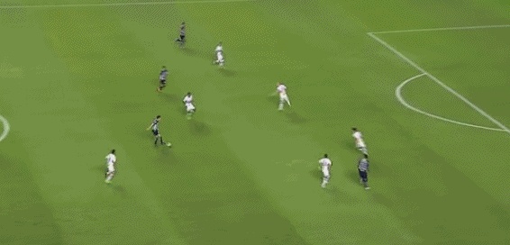 1492411134962095110.gif