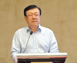 料原料暨粮改饲论坛上强调粮改饲是推进农业供