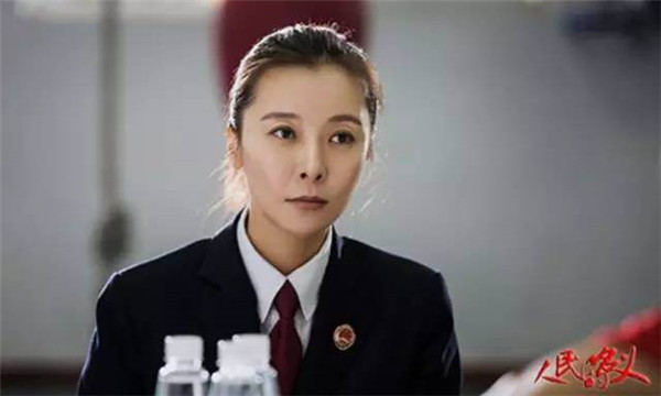 人民的名义女演员私下竟如此性感火辣!林华华陆亦可张宝宝钟小艾胡静扮演者谁最美?