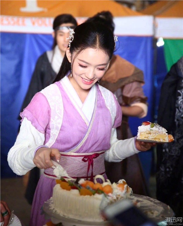 《斗破苍穹》电视剧片场照曝光 林允版熏儿清