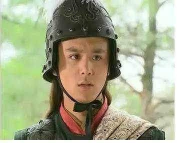 和我印象中《大汉天子2》中李立饰演的霍去病完全不是一个风格.