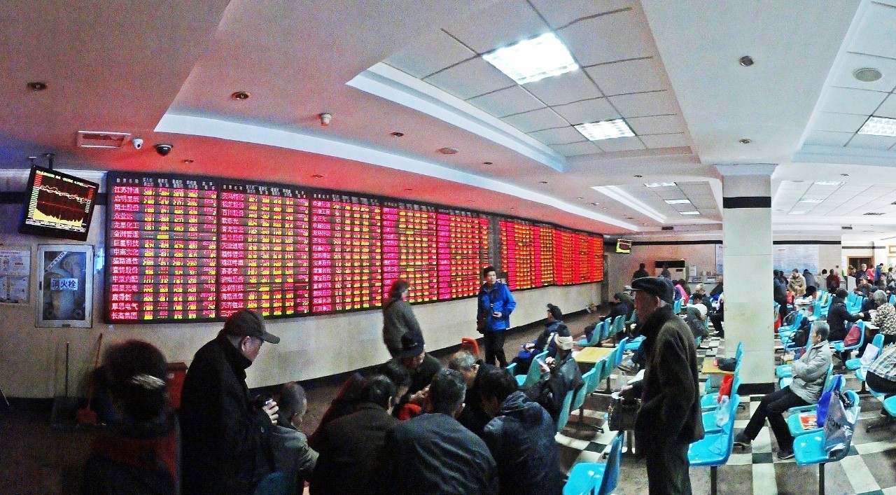 银监会两周连发7文,看看如何影响你的钱袋子