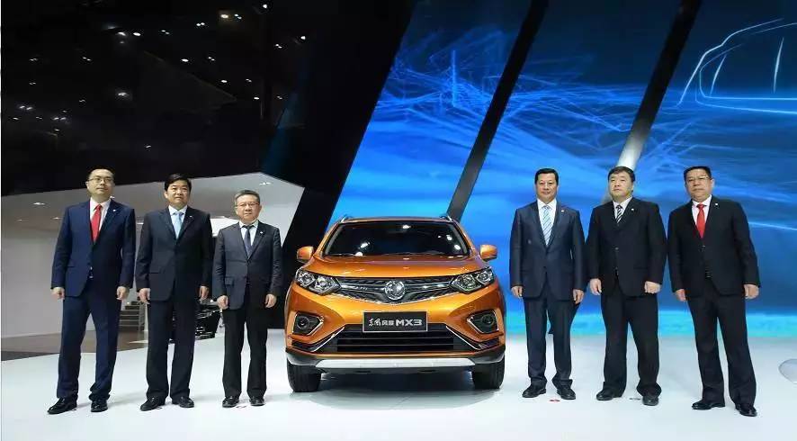 8万级网红SUV,郑州日产东风风度MX3亮相上海车展!