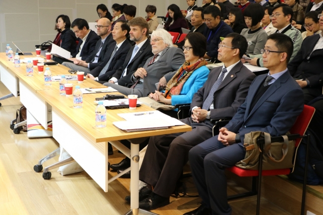 第三届新技术时代大学图书馆领导与管理创新