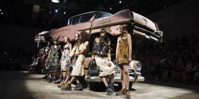 摩尔小姐:去日本必买的5本时尚杂志|赠品|杂志