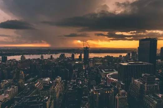 茅台什么时候买都是对的!10年后股价会突破30