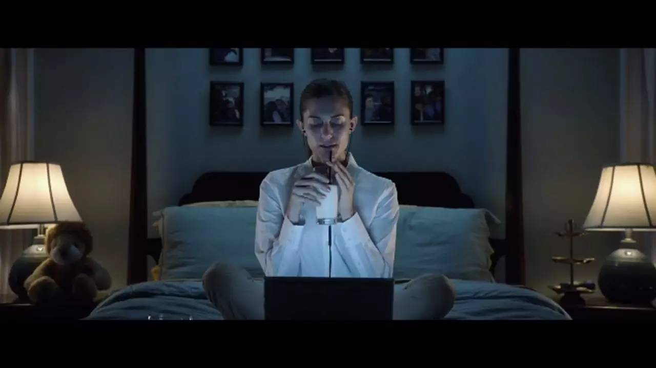 堪称2017年度最佳恐怖片!针砭现实直抵人心